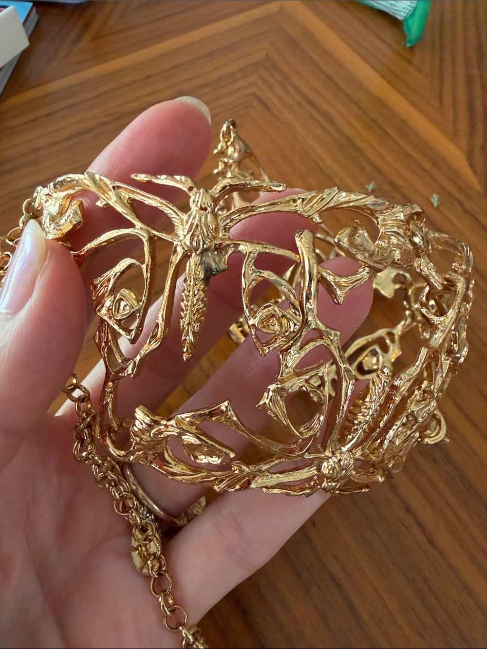 Zara Gold Ornate Filigree butterfly Choker Necklace - Picture 11 of 11